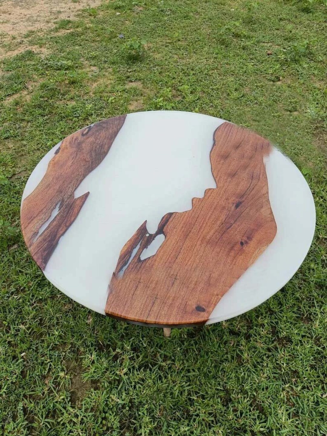 White Epoxy Table Epoxy Table Top Epoxy Round Table Resin Etsy