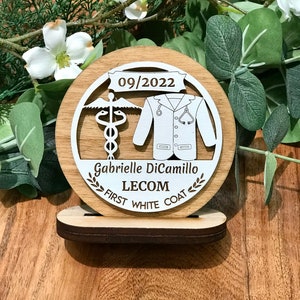 First White Coat 2025/Doctor/Nurse/Veterinarian/Dentists/Health Care Students White Coat Ceremony Gift/Personalized Medical Student Ornament