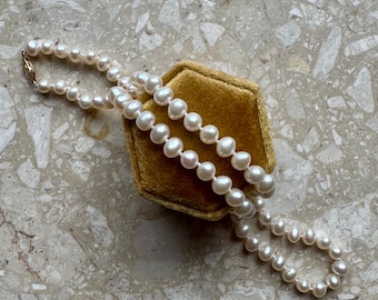 Collar de oro amarillo de 14 k con perla vintage