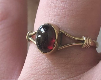 Garnet Yellow Gold Vintage Victorian Ring