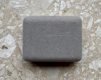 Caja de presentación de joyas de viaje de terciopelo gris vintage