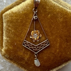 Baroque Pearl Victorian Buttercup Diamond Lavalier Pendant Necklace 