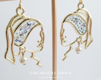 Girl with a pearl Earring: Dried Petal Art, Gold coloured, Real flower accessories, art earrings, sensitive ears,