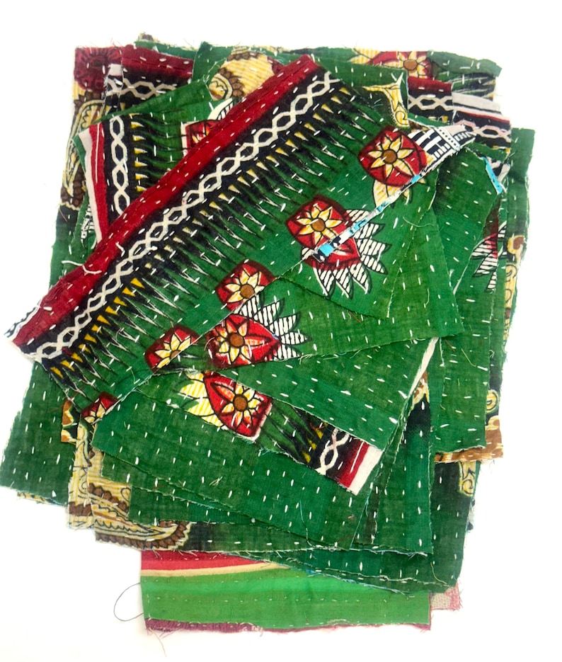 Kantha Fabric scraps Bundle, Kantha Craft Fabric Pieces, Kantha Craft Bundle, Vintage Quilted Scraps Bundle, Fabric Scrap for Pachwork image 10
