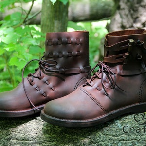 IGMUND  viking boots with leather buttons
