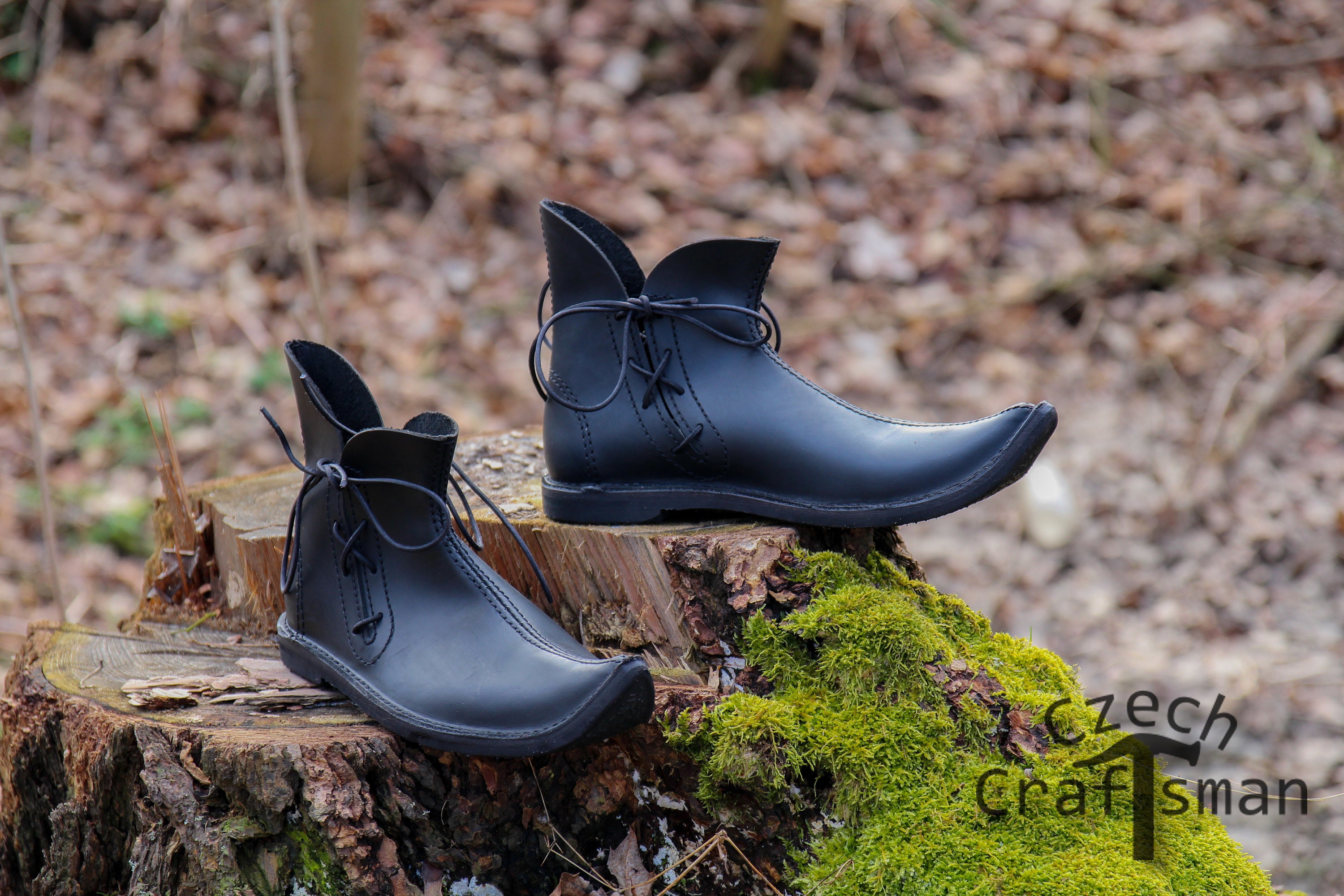 MEDIEVAL TULIP BOOTS, low Poulaines