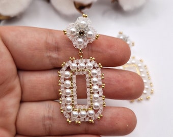 handmade Miyuki pearl earrings - white mother-of-pearl gold