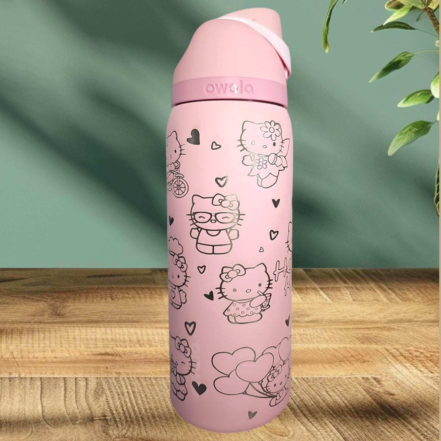 AUTHENTIC Personalizable Owala Free Sip Waterbottle Rose