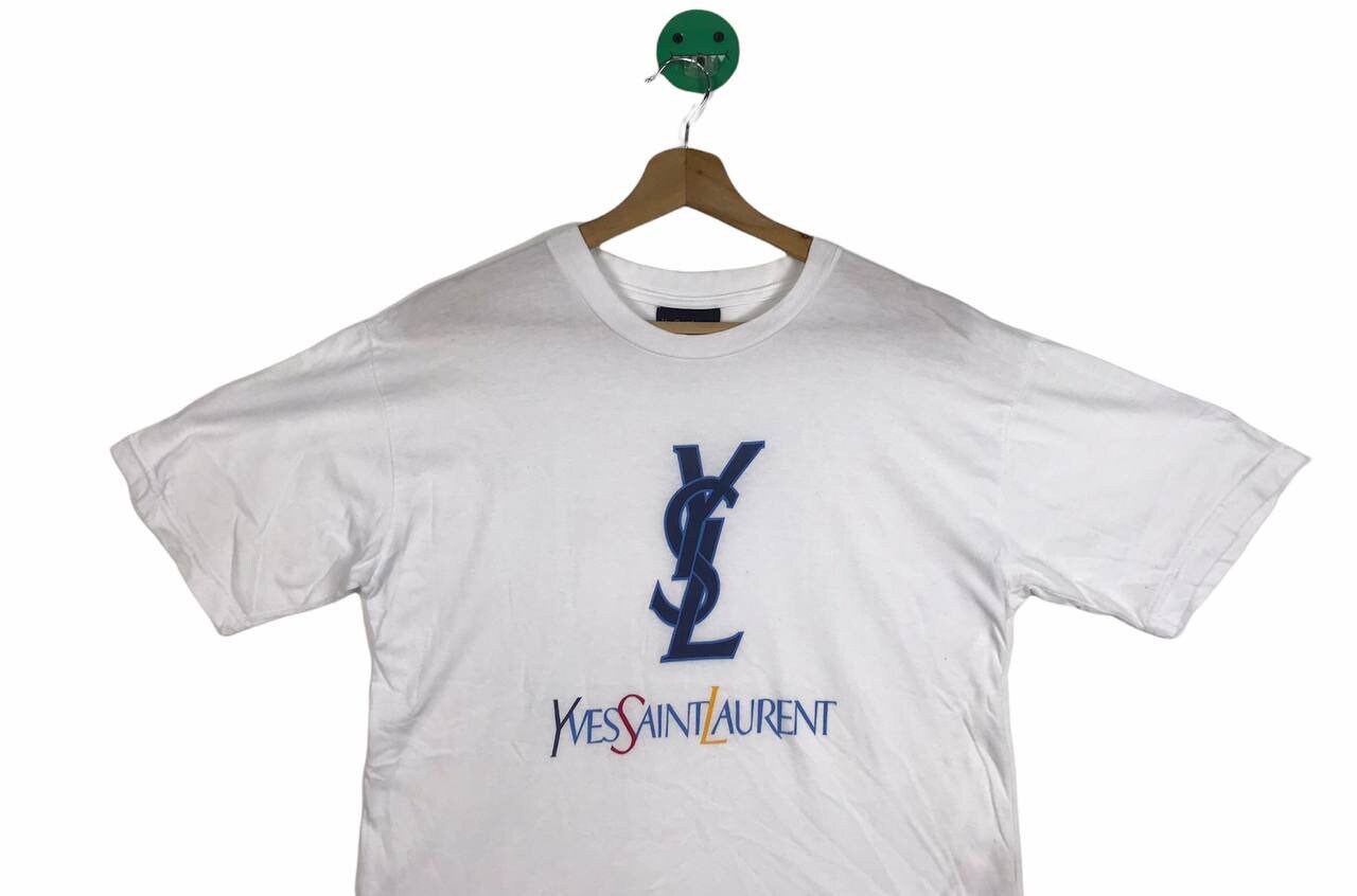 Yves Saint Laurent T-Shirt in Black Cotton – Fancy Lux