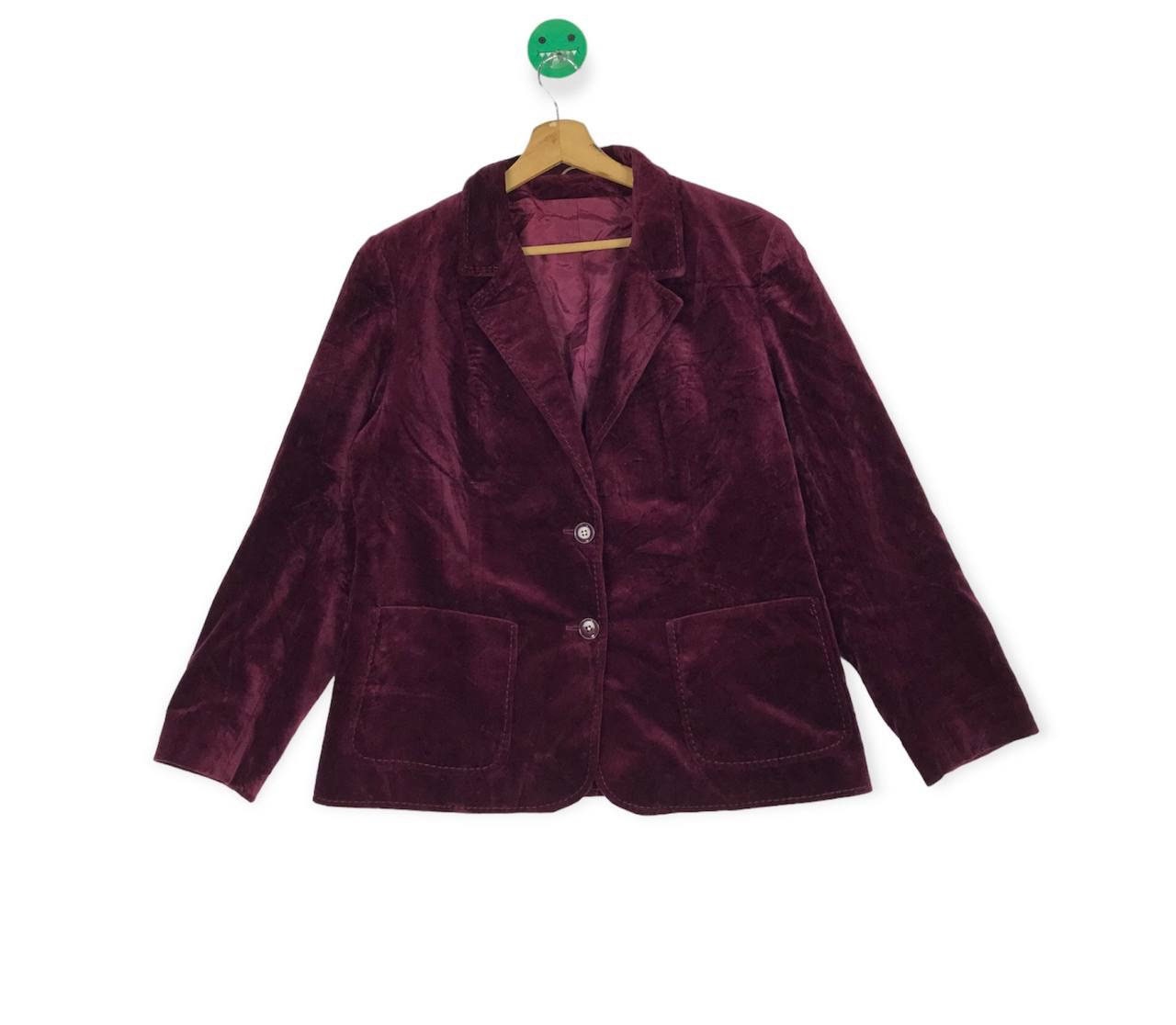 Julius Single Breasted Velved Suit Jacket Red Colour Nice Design 