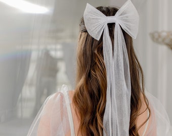 White Pearl Tulle Bridal Hair Bow, Wedding Veil Alternative