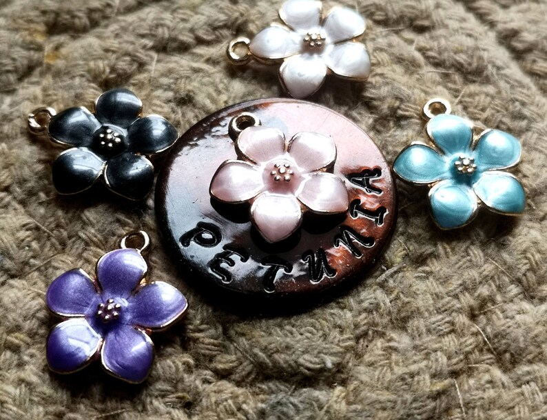 flower dog tag