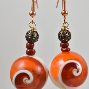 Shell Inspired Drop Fashion Earrings