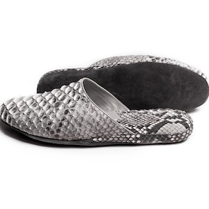 Python skin slippers, real python skin slippers, genuine snake skin slippers, Expensive business partner gift slippers for men, US size