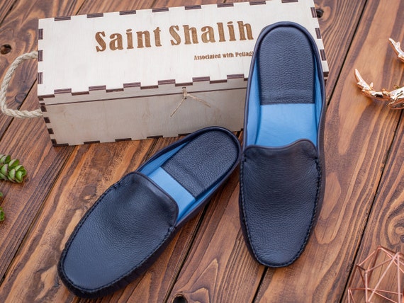 Men's leather slippers with anti slip sole