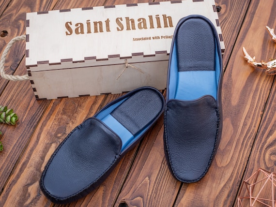 Men's leather slippers with anti slip sole