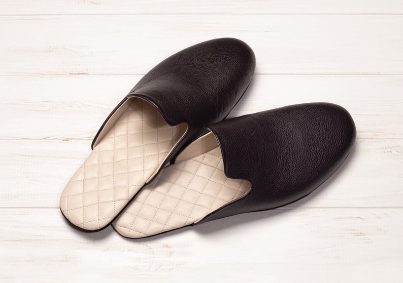 The soles are made from natural very high-quality leather and are suitable for indoor use only.
They're also perfect for wearing at the gym, or as an extra pair for guests!