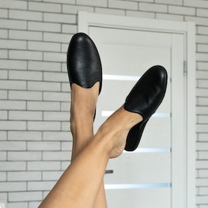 Pantoufles de maison pour femme, chaussons de luxe à semelle souple pour femme, chaussons doublés de cuir pour femme, cadeau pour soeur, cadeau pour vous