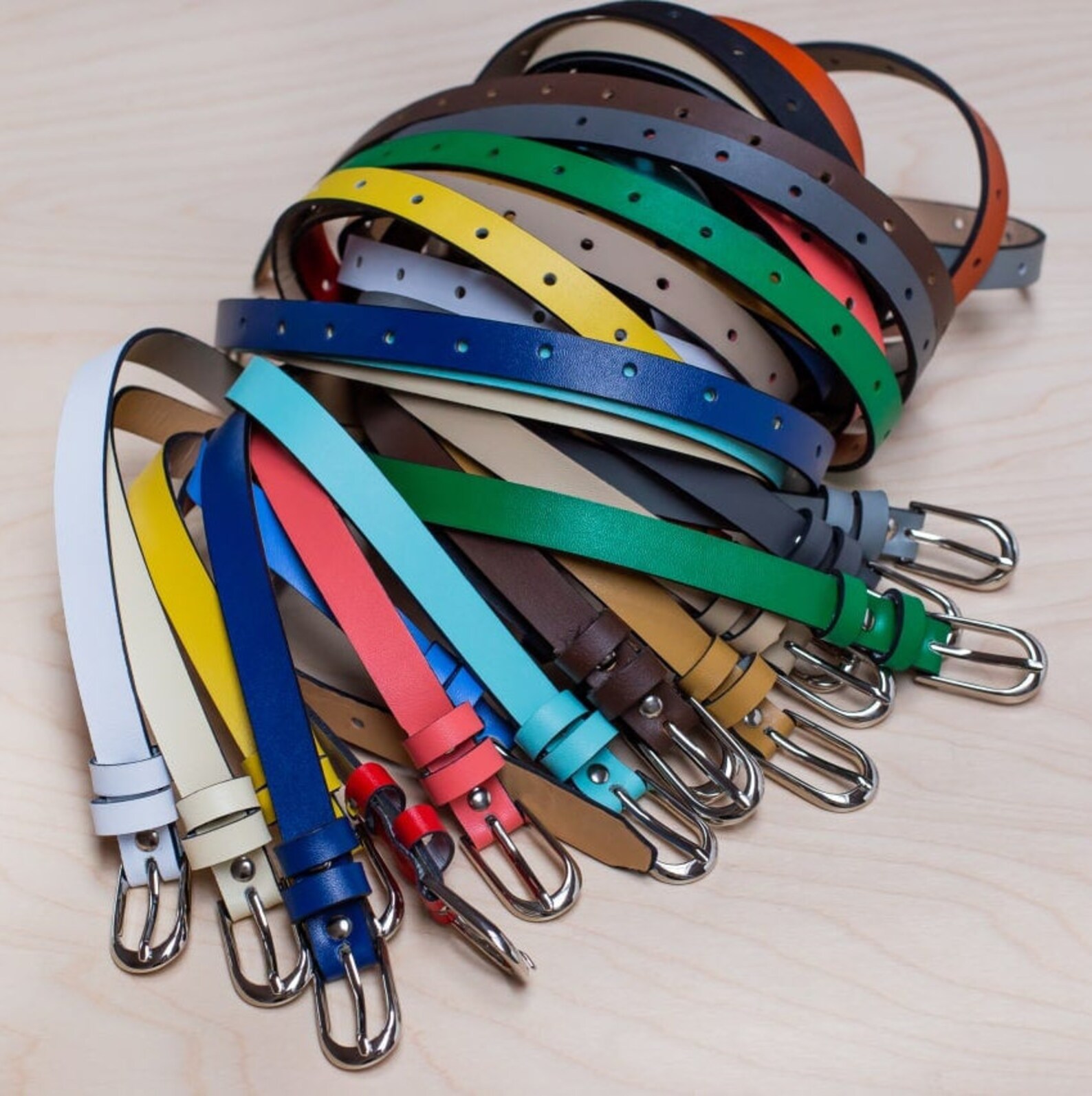thin womens belt