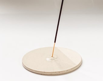 Speckled Ceramic Incense Holder: Minimalist Scandi Aromatherapy Burner