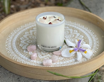 Pangolin House Rose Quartz Crystal Candle Rose and Lavender Scented Soy Wax.