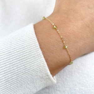 Dainty Peridot Bracelet • Beaded Gemstone Chain • Tiny Gem Layering Bracelet • August Birthstone