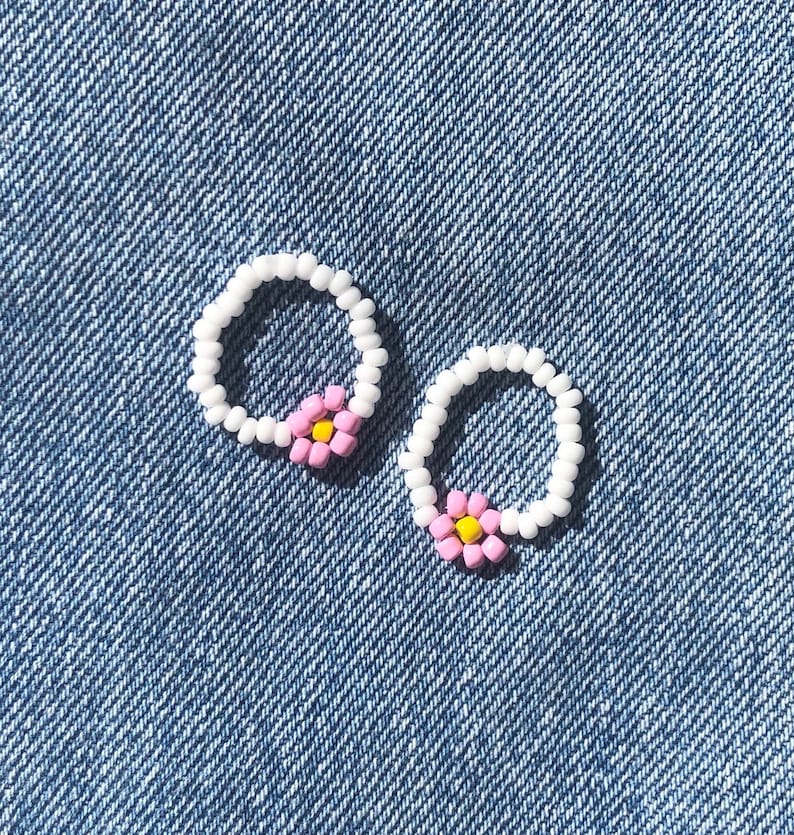 Beaded Flower Ring Flower Seed Bead Ring Elastic Flower Ring Daisy Flower Ring image 7