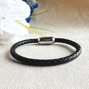 Braided leather black bracelet, leather jewelry Handmade USA.Personalized Gift Box.Girlfriend gift,mothers day gift,girlfriend gift for mom.