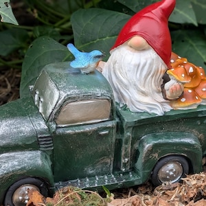 24cm Gnome Driving Ute – Fun and Whimsical Gnome Figurine for Garden or Home Décor enchanted garden plant terrarium decor garden gnome