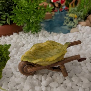 Mini Leaf WheelBarrow  for fairy gardening Fairy Furniture accessories miniature wheel barrow garden deco terrarium decor garden statue