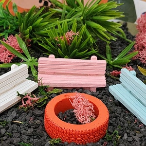 4 Stück Miniatur Feengarten Bänke und Reifen in Sortierte Farben