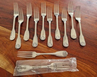 Christofle - Set of 12 Vendôme Arcantia model table forks in silver-plated metal