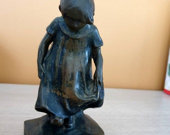 Carl Johan Eldh (1873-1954) – Skulptur aus patinierter Bronze – „Anna“, ein junges Mädchen beim Gehen