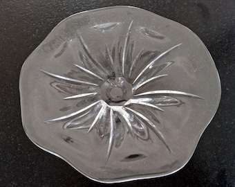 足上の大きなフルーツボウル 成形クリスタル バカラ ダイヤモンド装飾