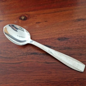 Christofle - Paris model dessert spoon in silver-plated metal