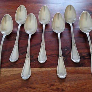 Christofle, Paris - Set of 7 dessert spoons - Lauriers model - Silver-plated metal