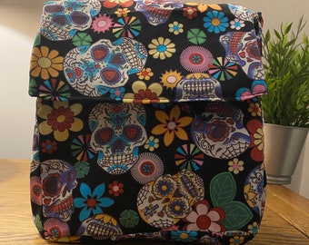 Sugar skulls Insulated Lunch Bag for Women/Kids, Reusable Lunch Cooler for School,Office,Picnic, Gift. Washable. Handmade