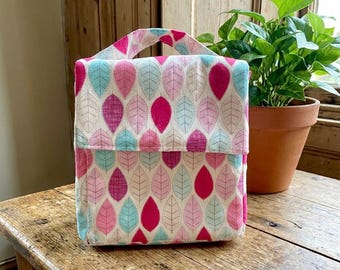 Handmade Leaf Design Insulated Lunch Bag: Reusable, Washable