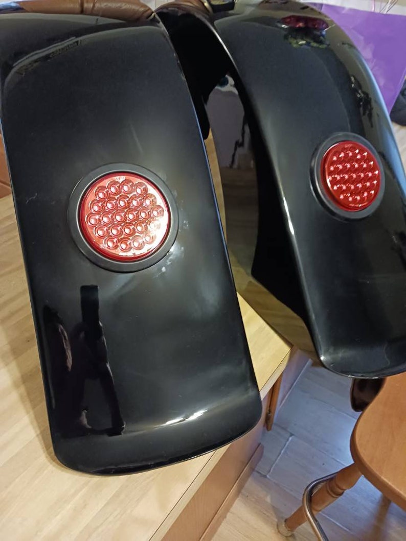 Gc Custom Cycle. Street Dragger Harley Davidson Trike Rear Fenders Set