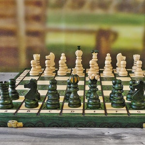 Green Wooden Chess Set  42 x 42 cm (16,5 x 16,5 in) , Large Wooden Chess Board Handcrafted, Carved Wood Chess Set