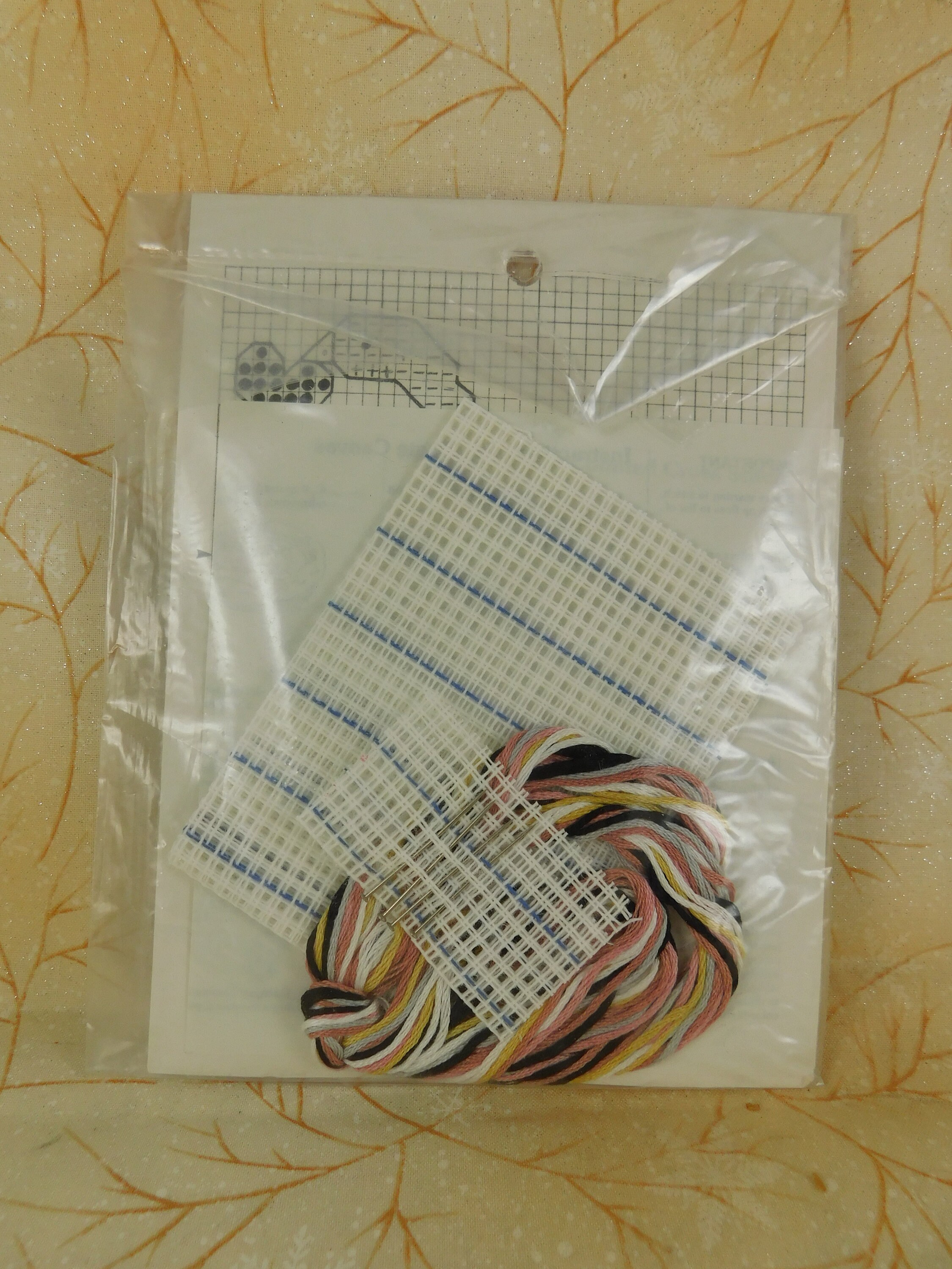 Vintage Banar Design's stitchashirt Counted Cross Stitch/waste Canvas