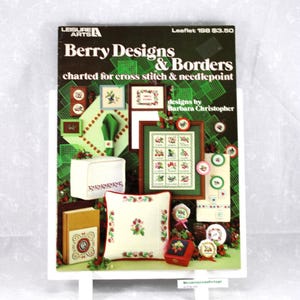 Ulotka z rocznika 1981 do haftu krzyżykowego/haftu krzyżykowego „Berry Designs & Borders” autorstwa Leisure Arts nr 198 Copyright 1981, Berries in Borders