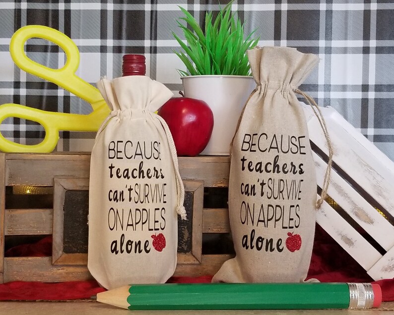 THANK A TEACHER - Personalized - Teacher Gift Bag - Teacher Thank you Gift - Friend - Thank You Gift Bag - Linen Wine Bag -Beverage Bag image 2