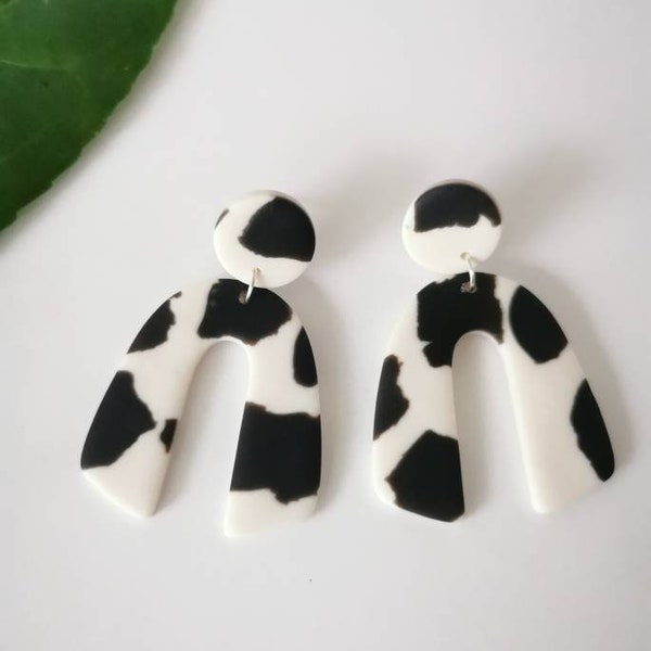 Black and white Statement Earrings, Polymer Clay Earrings, Arch Earrings, Boho Earrings Studs, Elegant Gift, Geometric, Handmade