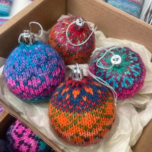 Knitted bauble image 1