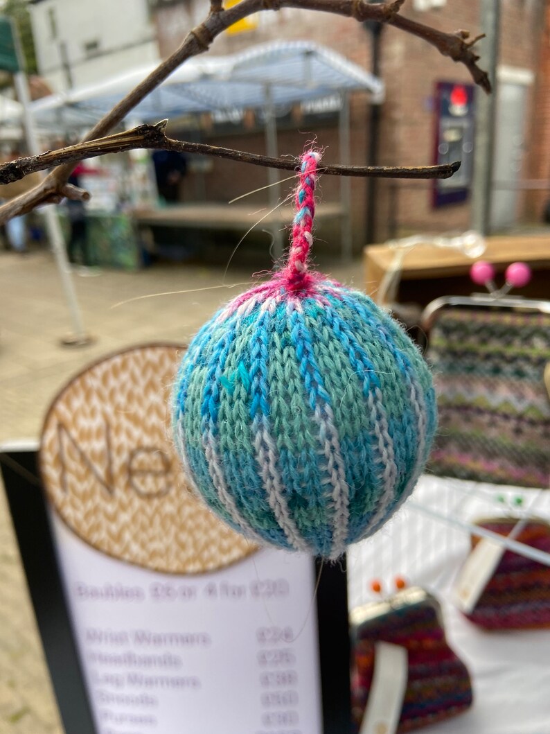 Knitted bauble image 7