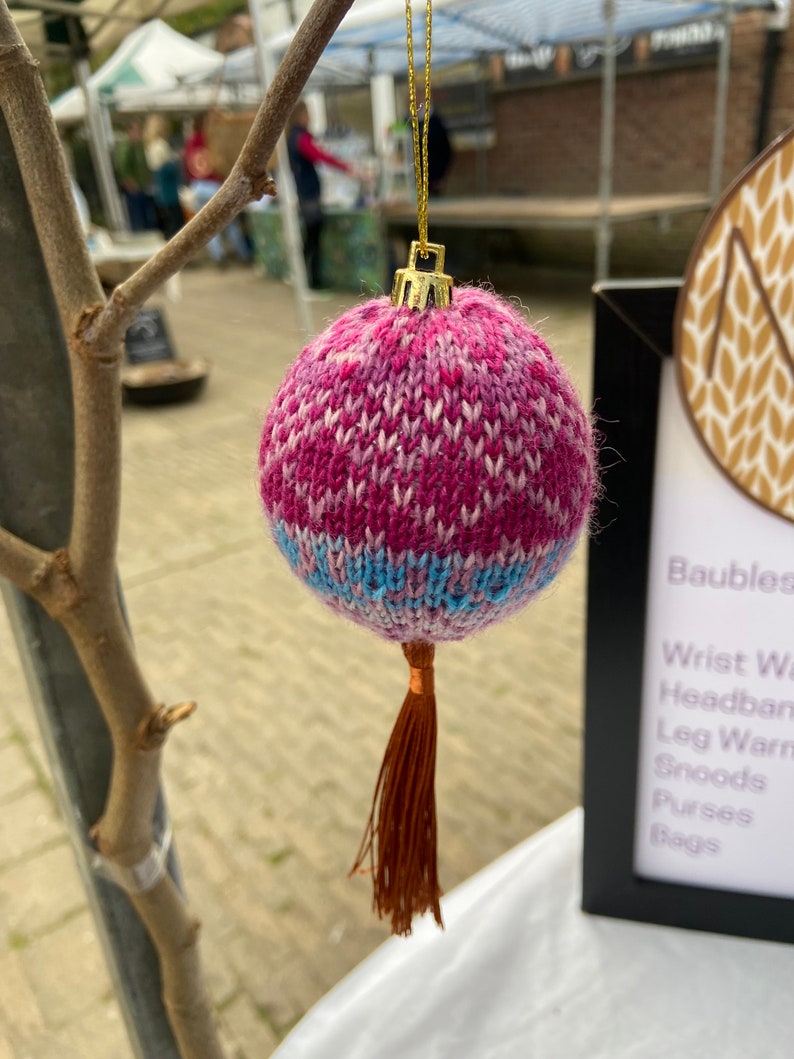 Knitted bauble image 5