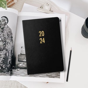 Agenda 2024 Moleskine 1s/p Rigide Poche Noir - Agendas - CADEAUX -   - Livres + cadeaux + jeux