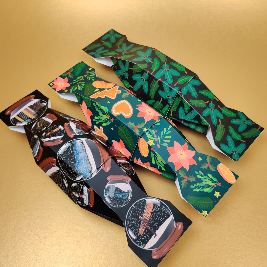 Reusable Christmas Cracker Eco Friendly, Rigid Construction, Plastic