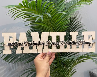 Personalized wooden word FAMILY, engraved in wood, personalized gift, engraving, wood cutting, family, home decor